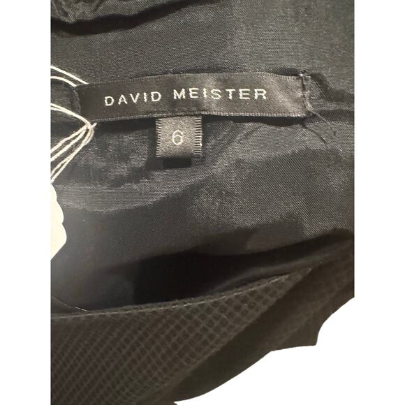 David Meister Textured Little Black Dress 6 cap sleeves hourglass Like New gold - Picture 6 of 7